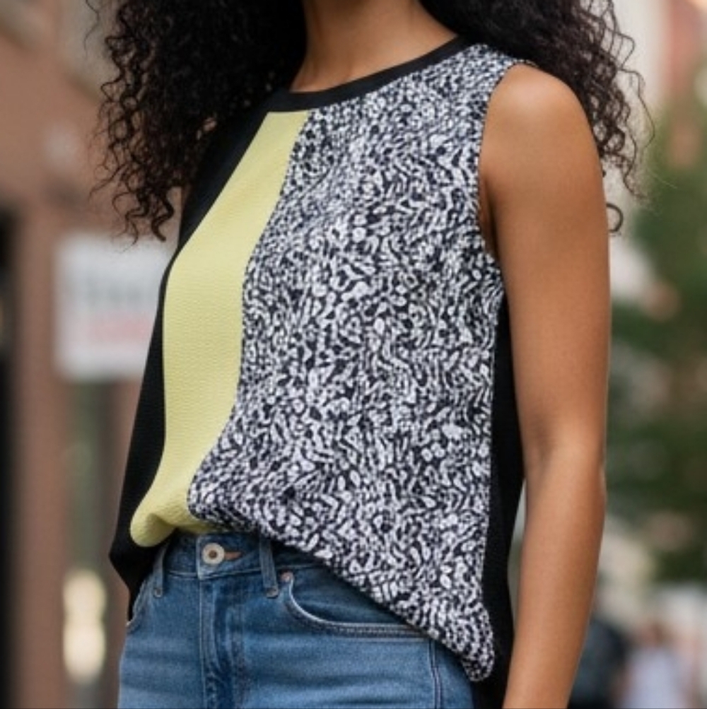 Sleeveless Colorblock Printed Women’s Top in Yellow and Black 4068